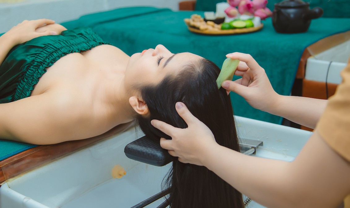 gội đầu dưỡng sinh Cô Ba Phú Nhuận phong cách cổ điển truyền thống TPHCM